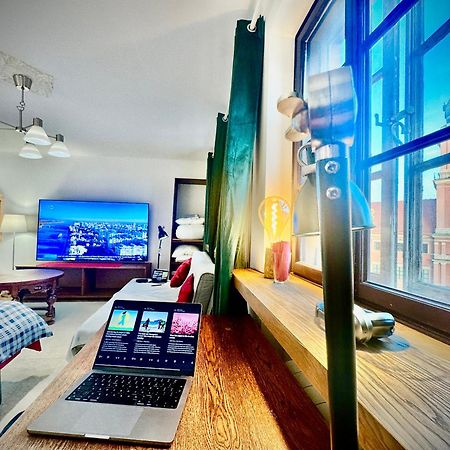 Old Town Best View Wifi 300 Mb/S Huge Screen Netflix Appletv Amazontv Varsovia Exterior foto