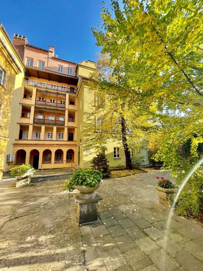 Old Town Best View Wifi 300 Mb/S Huge Screen Netflix Appletv Amazontv Varsovia Exterior foto